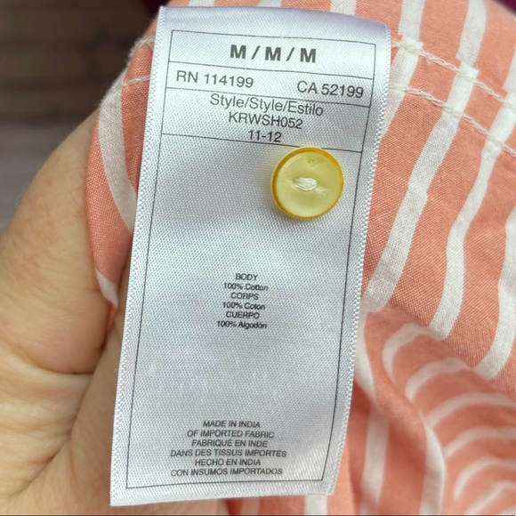 Quicksilver long sleeved button down shirt peach stripes size M - Picture 6 of 6